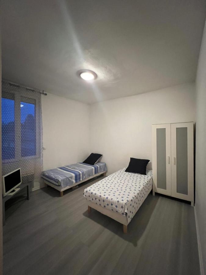 Appartamento Good Loc Sens Esterno foto